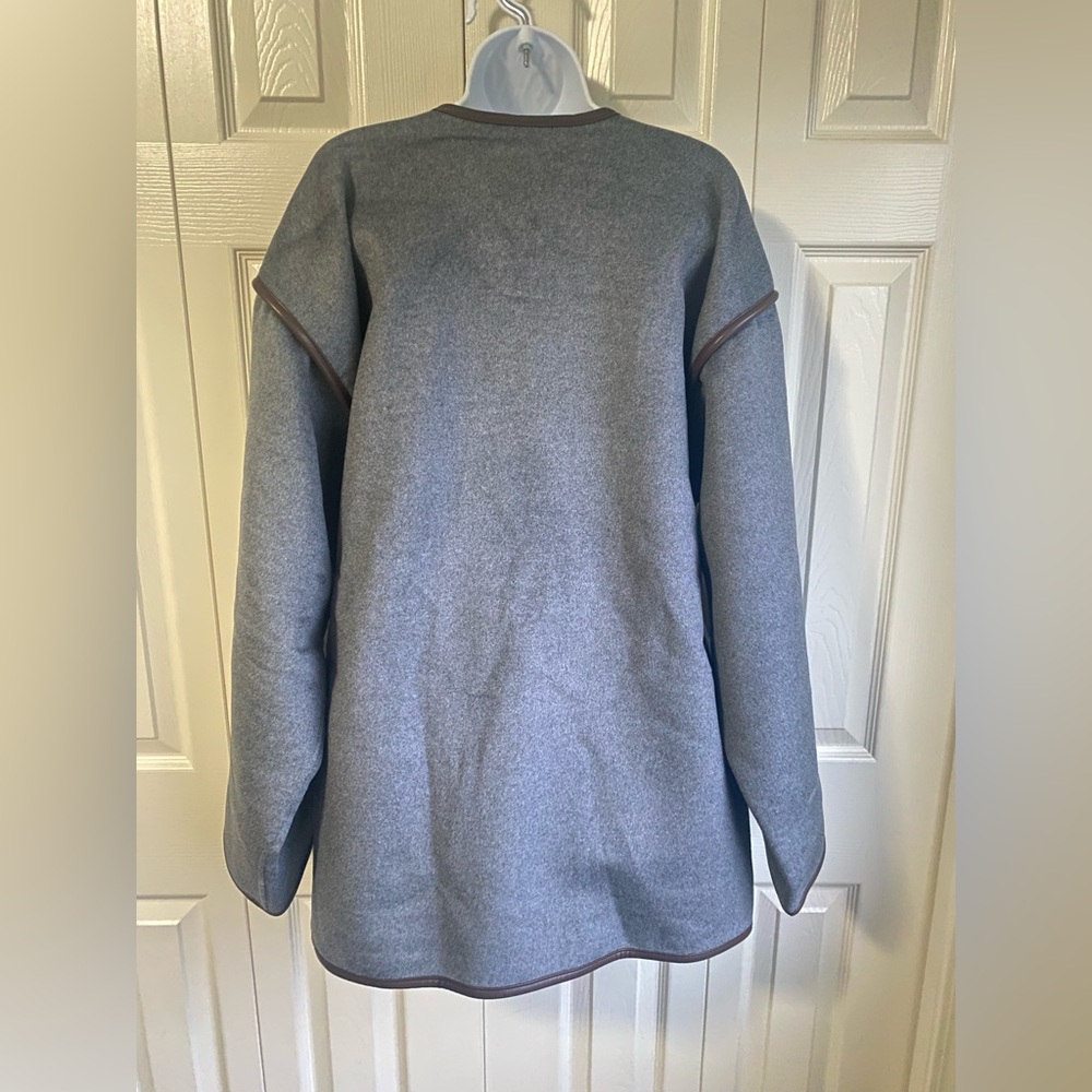 New Helsa Wool Blend Blanket Coat in Gray - Picture 11 of 14